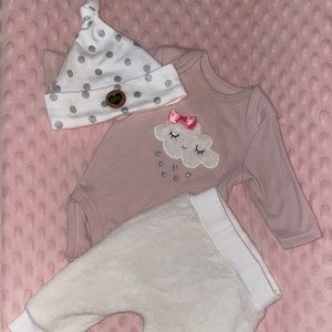 Baby cloud set with hat